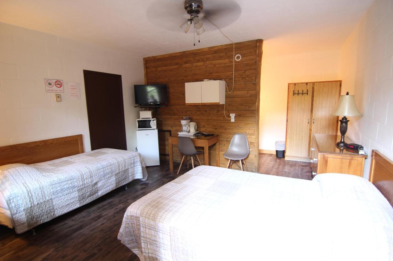 Motel Lennoxville Шербрук Екстер'єр фото